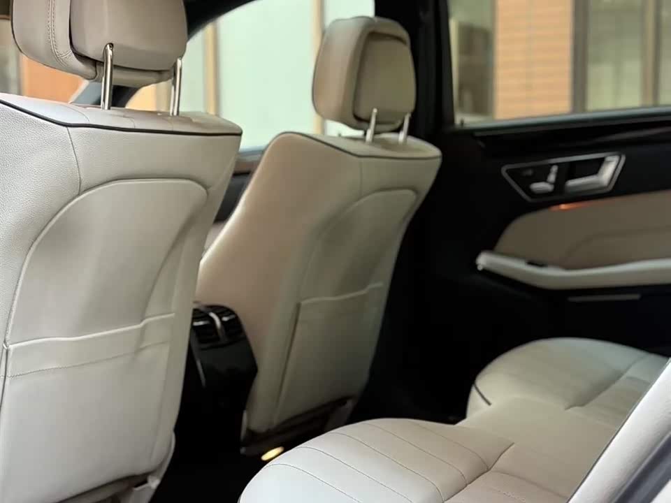 Mercedes-Benz E-class Mercedes-Benz E-class