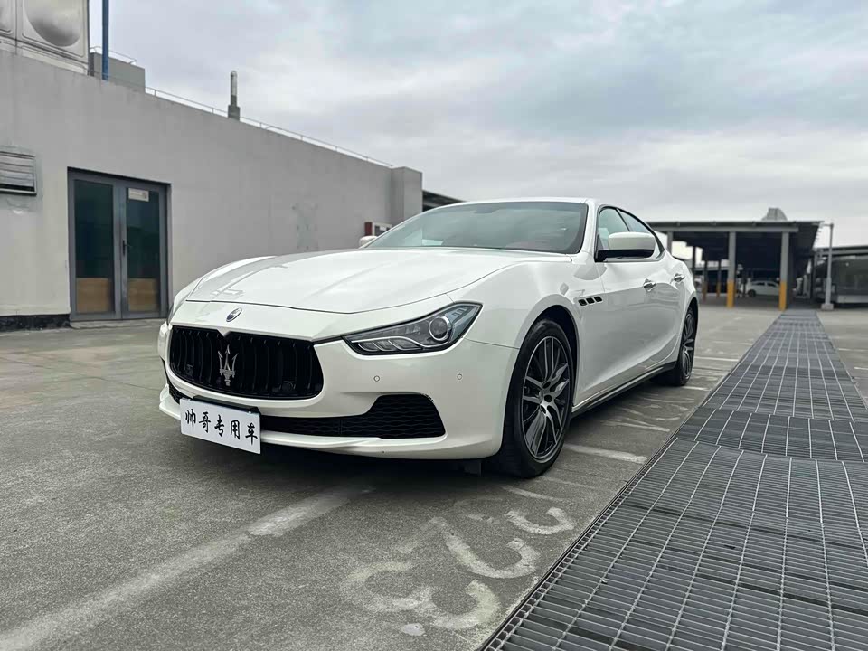 Maserati Ghibli Maserati Ghibli