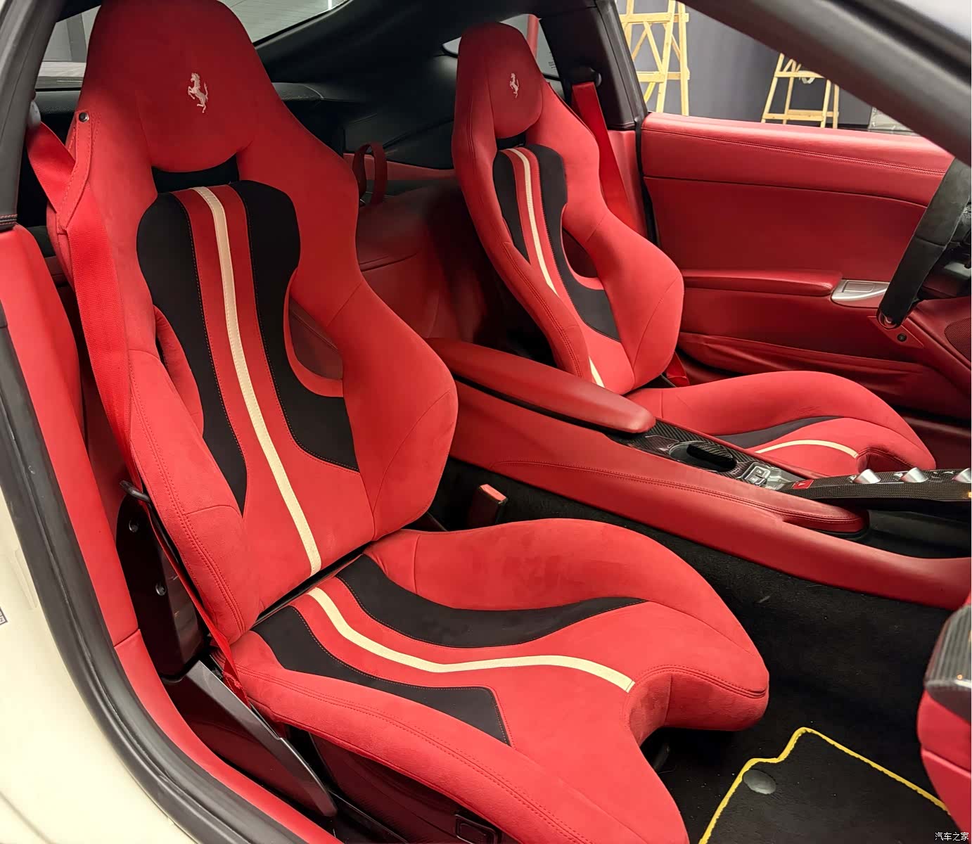 Ferrari F12ber, 2014 14