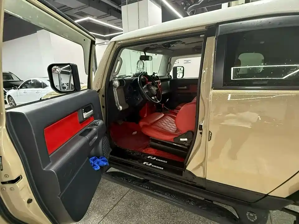 Toyota FJ Cool Luze