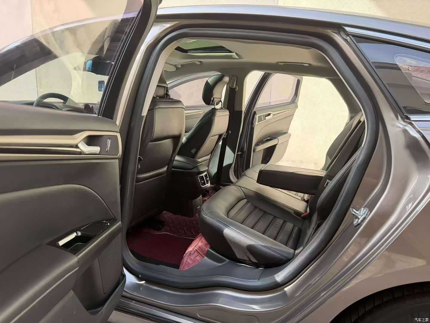 Ford Mondeo, 2015 6
