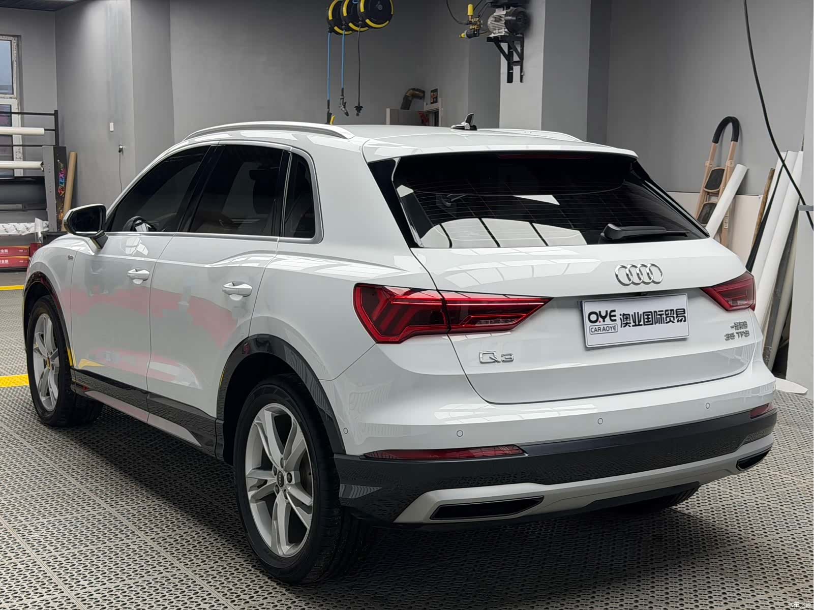 Audi Q3, 2022 4