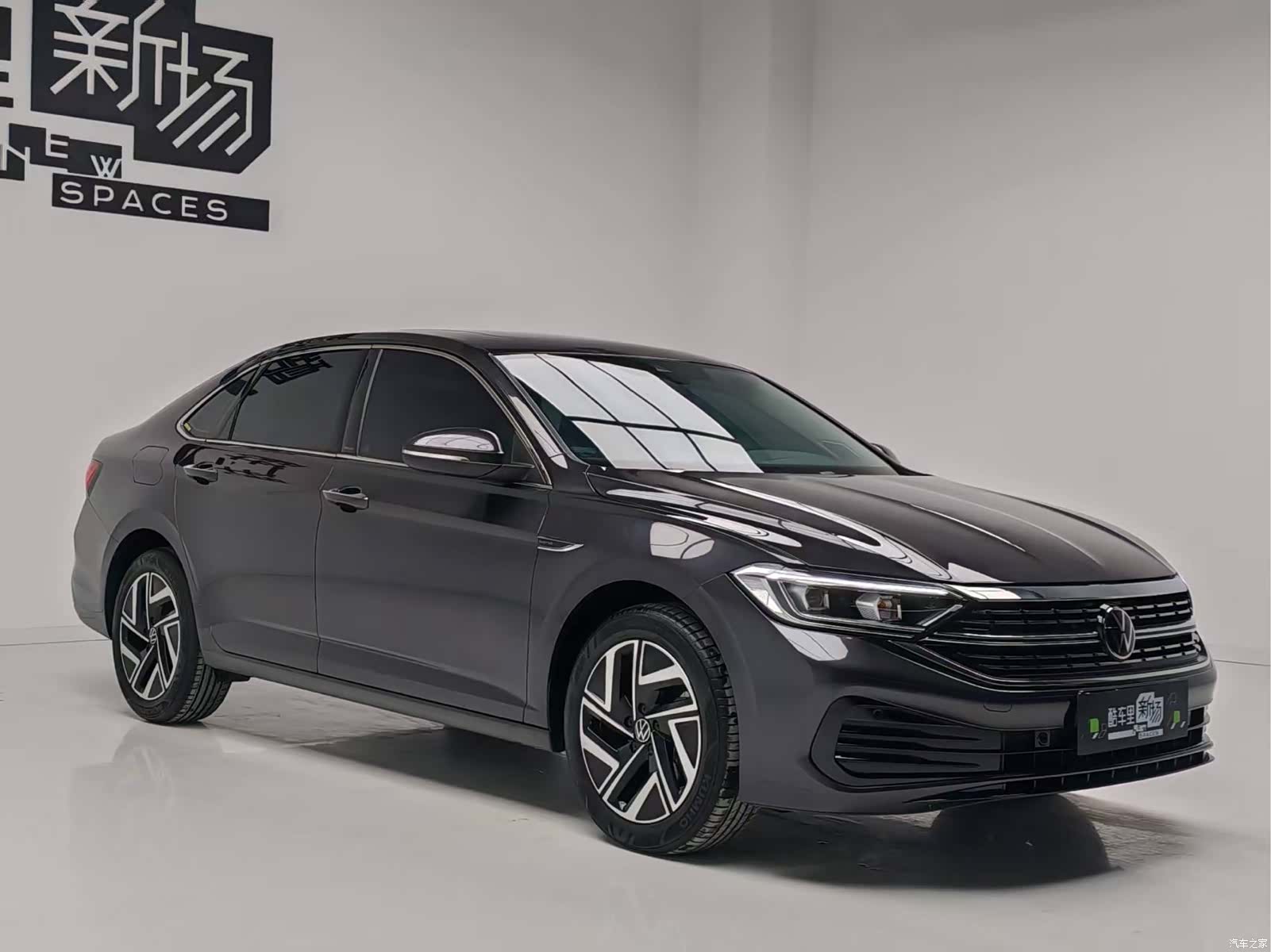 Volkswagen Sagitar, 2025 3