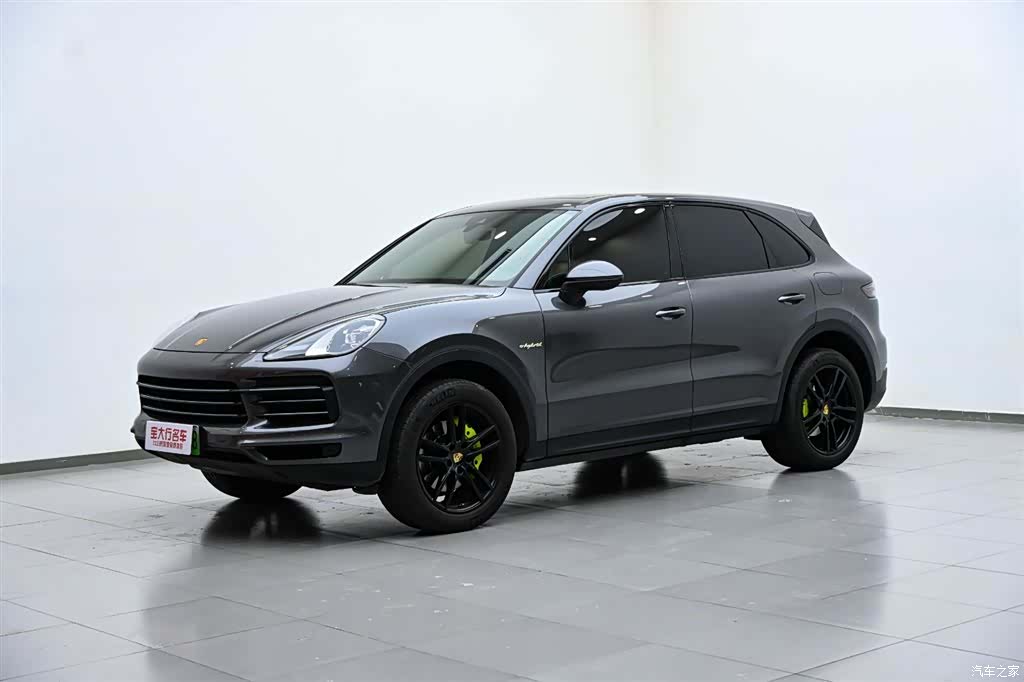 Porsche Cayenne, 2023 2