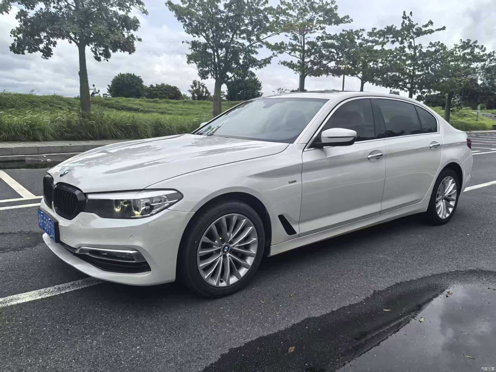 BMW 5 Series, 2018 1