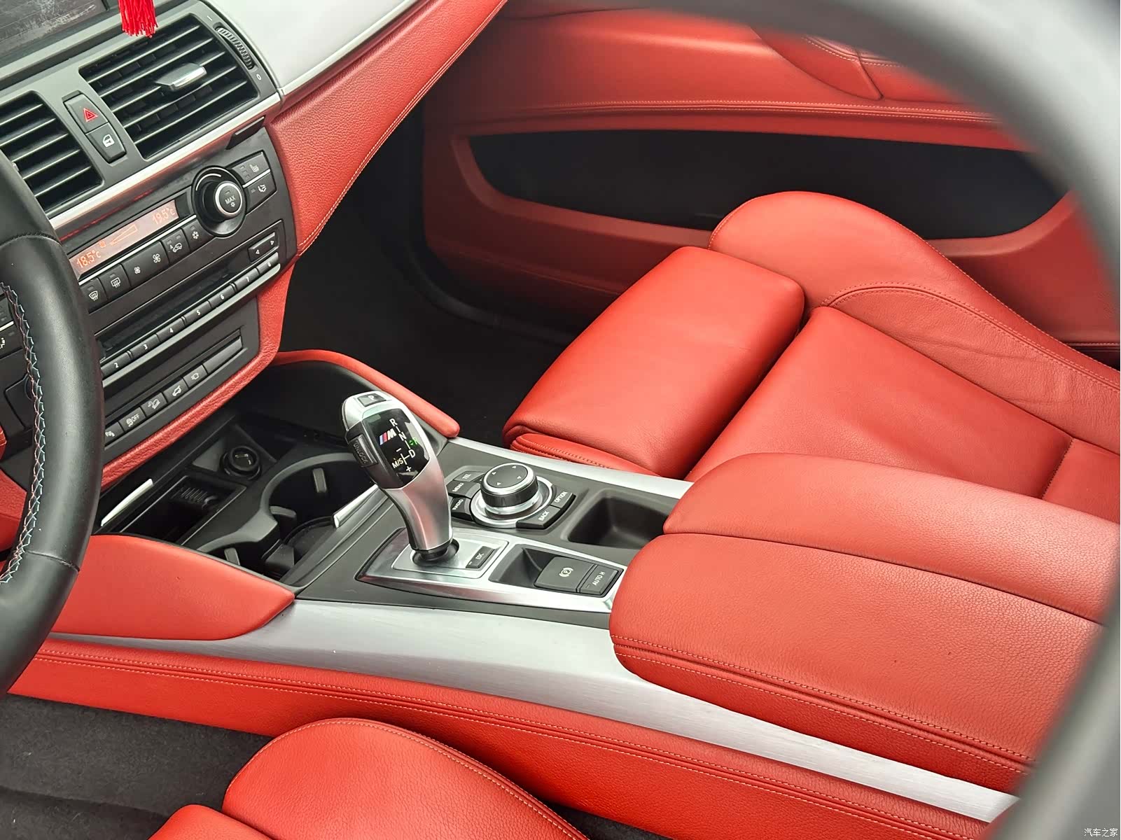 BMW X6, 2013 26