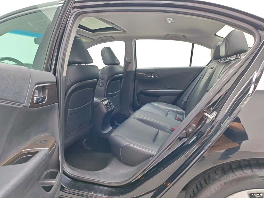 Honda Accord, 2014 15