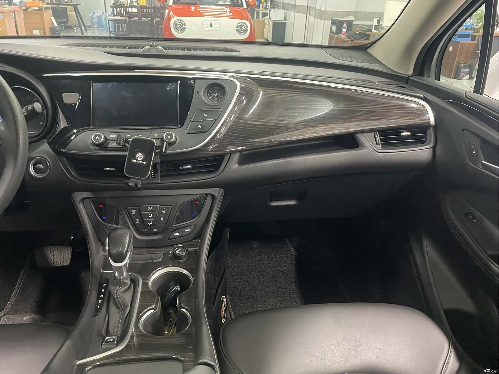 Buick Envision Plus, 2020 13