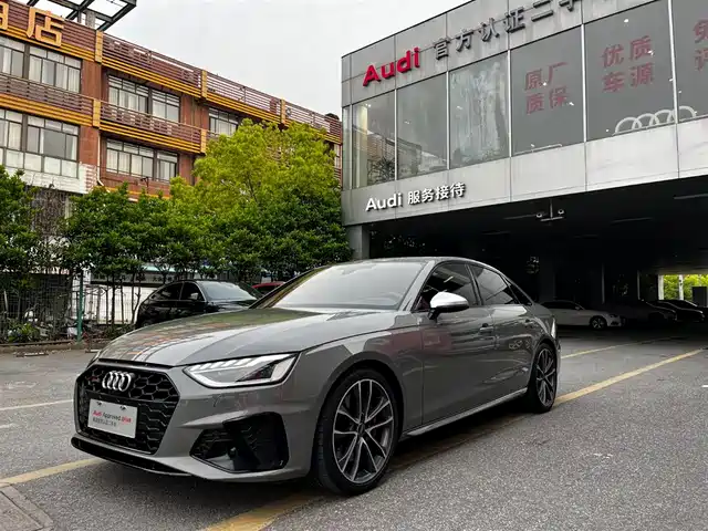 Audi S4 2022 — купить из Китая под заказ
