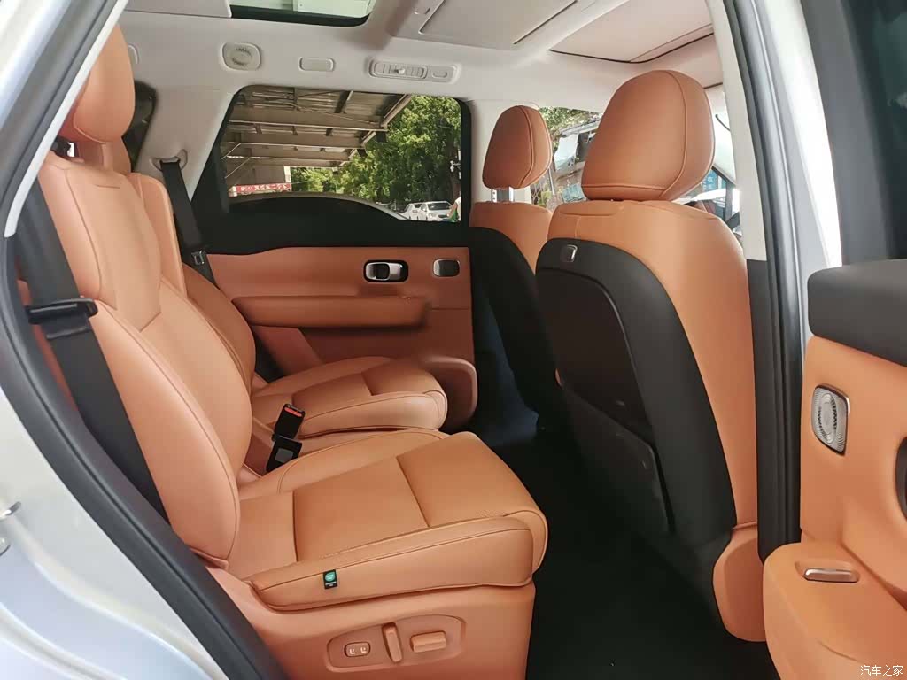 Leapmotor C16, 2025 10