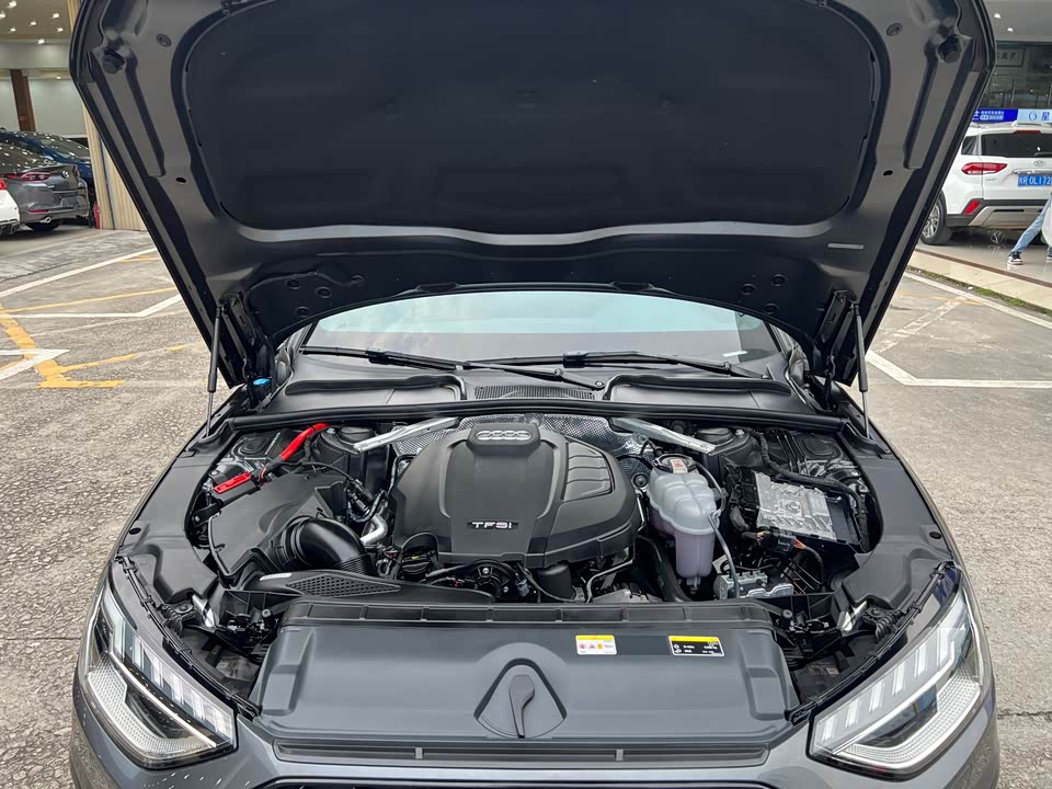 Audi A4L