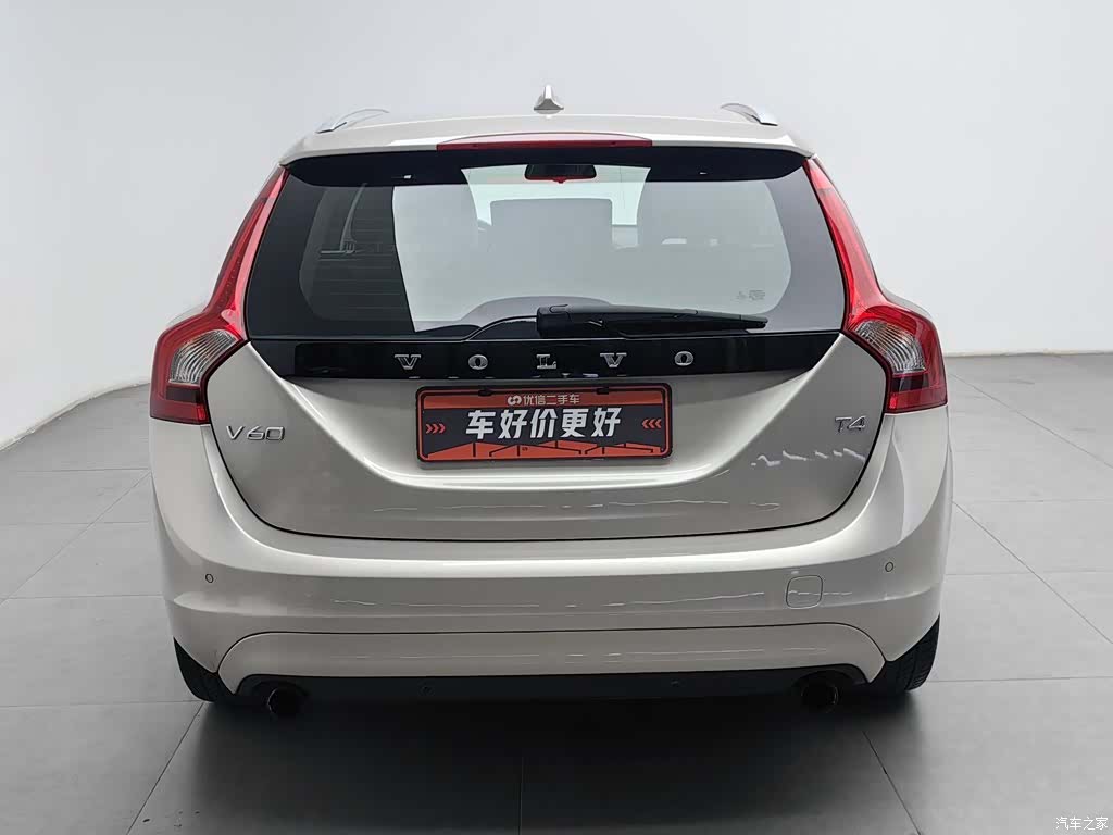 Volvo V60, 2017 4