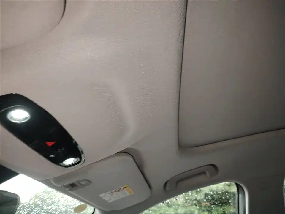 Geely Galaxy Galaxy E5