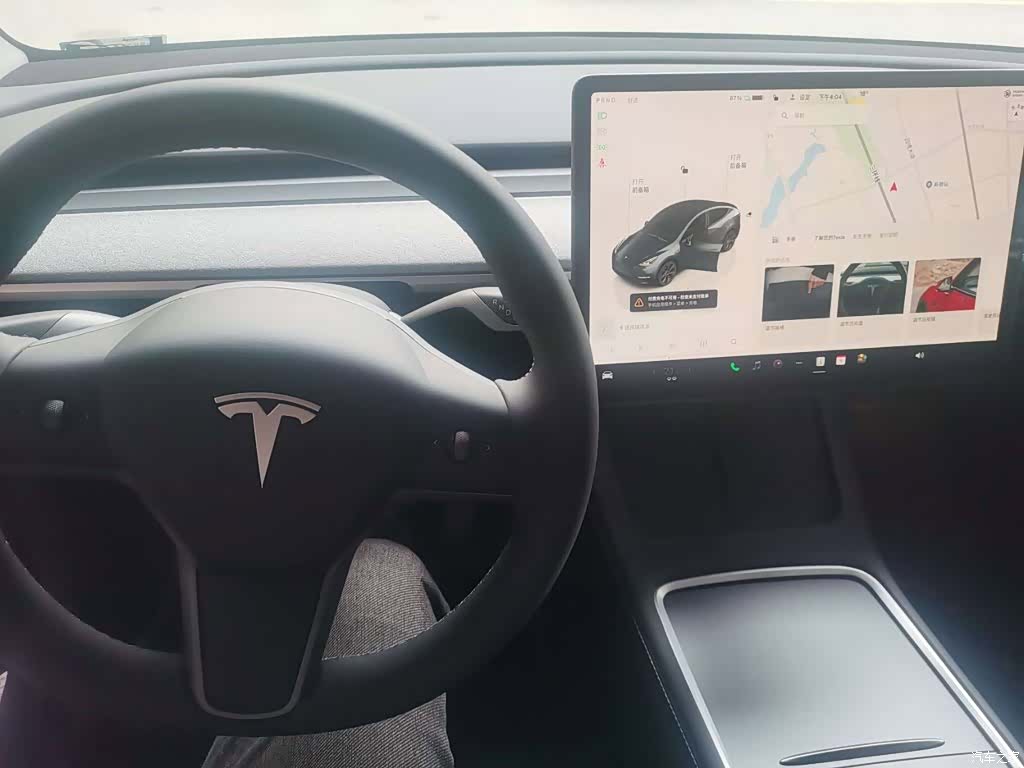 Tesla Model Y, 2024 все фото