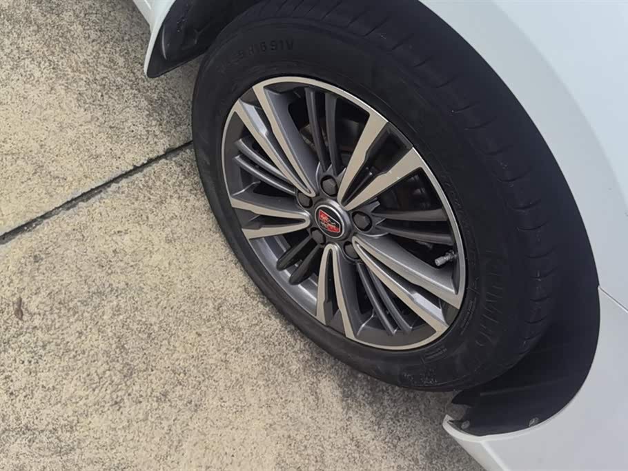 Roewe i5 Roewe i5