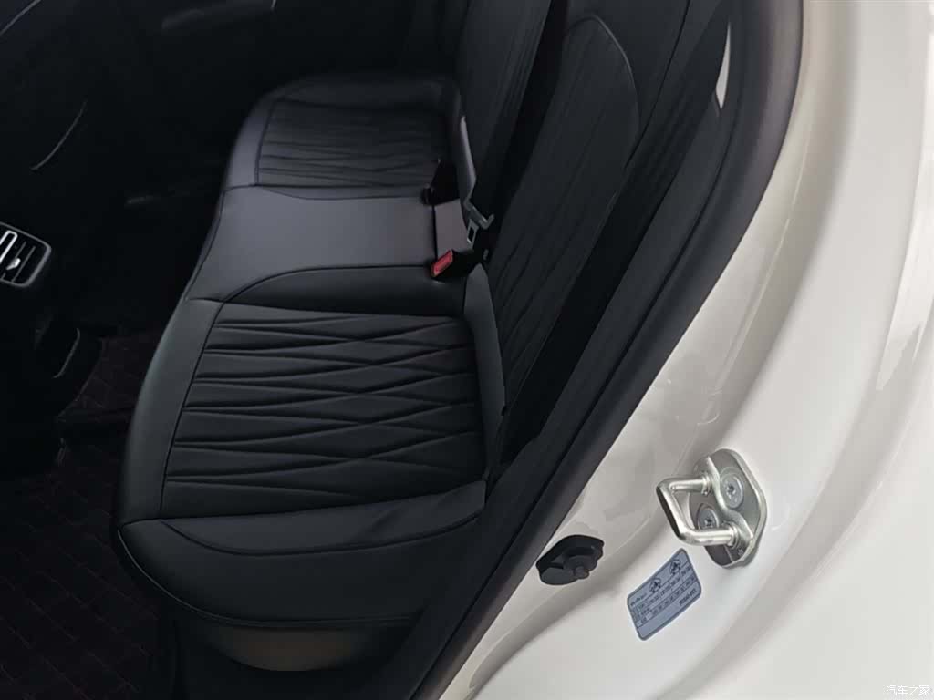 Changan Eado, 2025 17