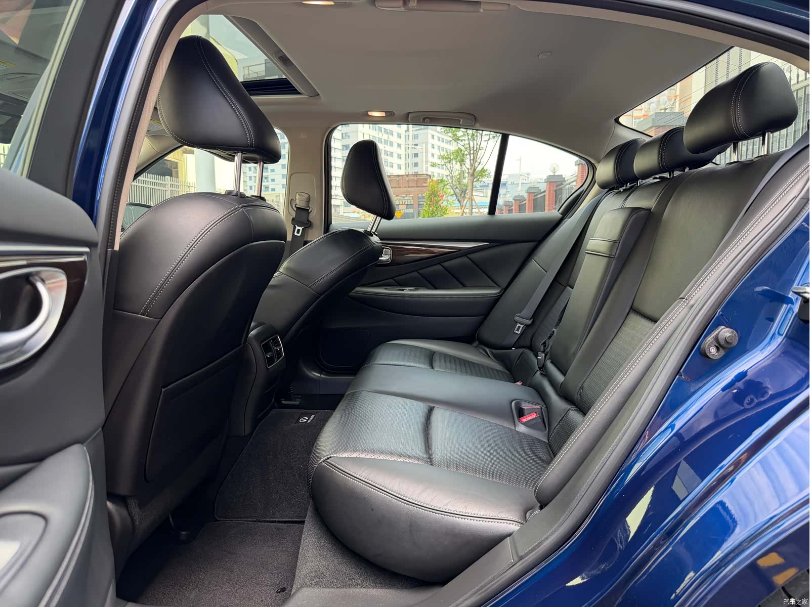 Infiniti Q50L, 2018 7