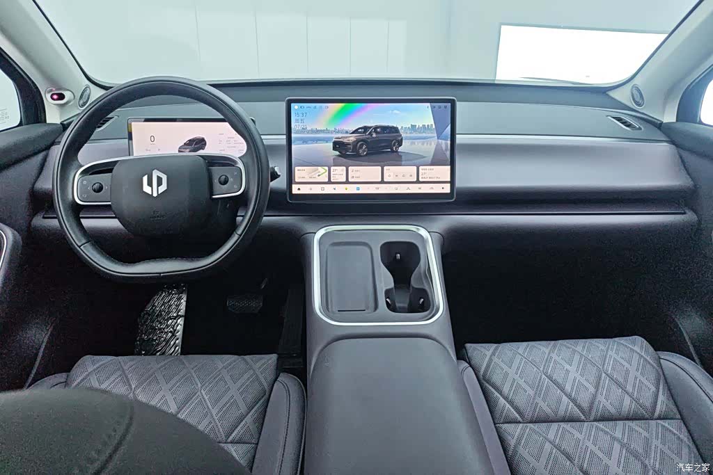 Leapmotor C16, 2026 12