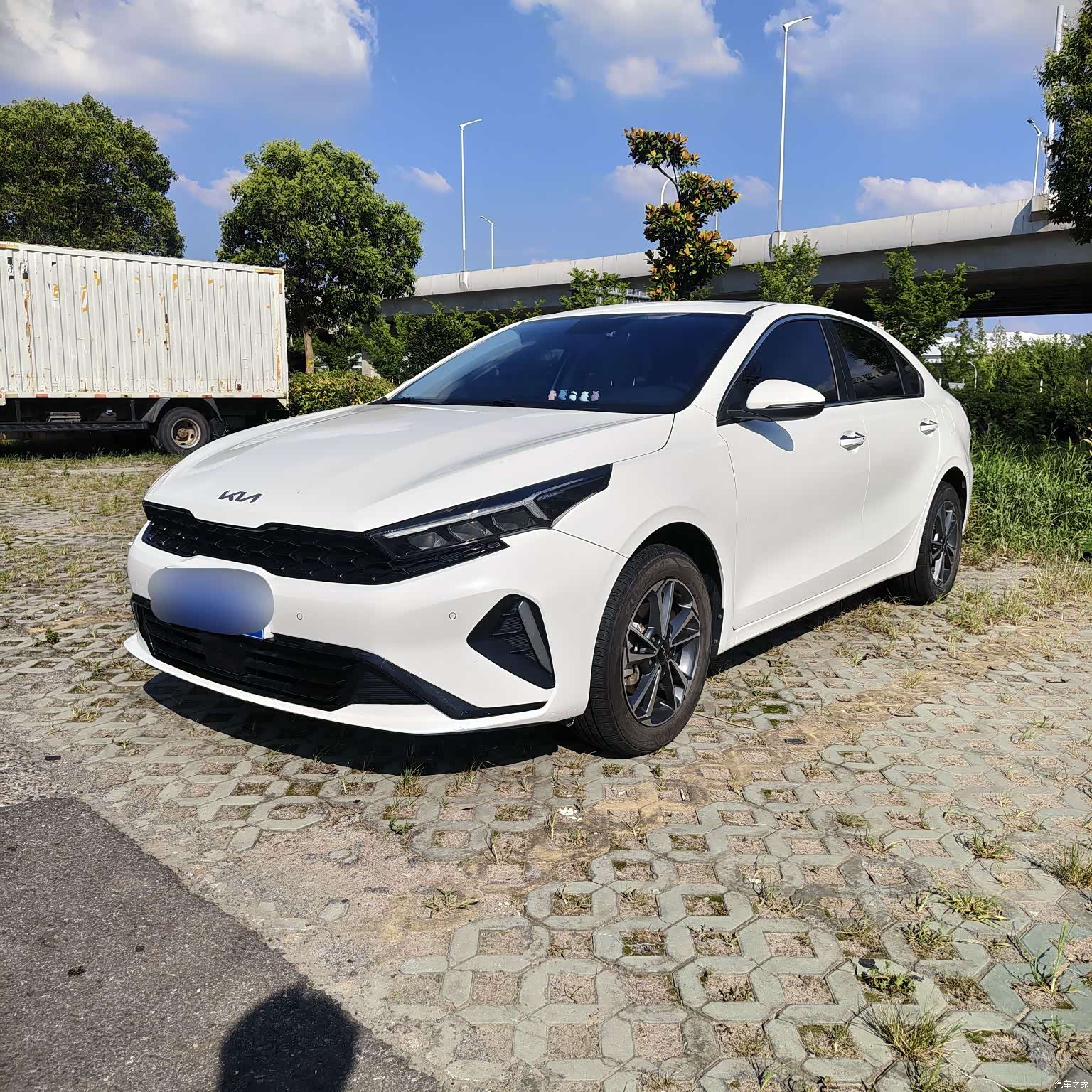 Kia K3, 2023 1