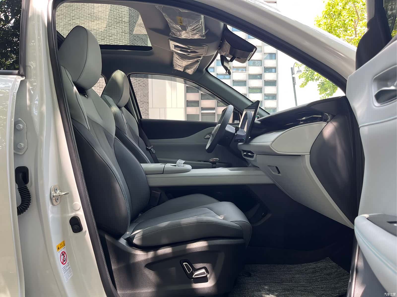 Changan UNI-Z, 2025 15