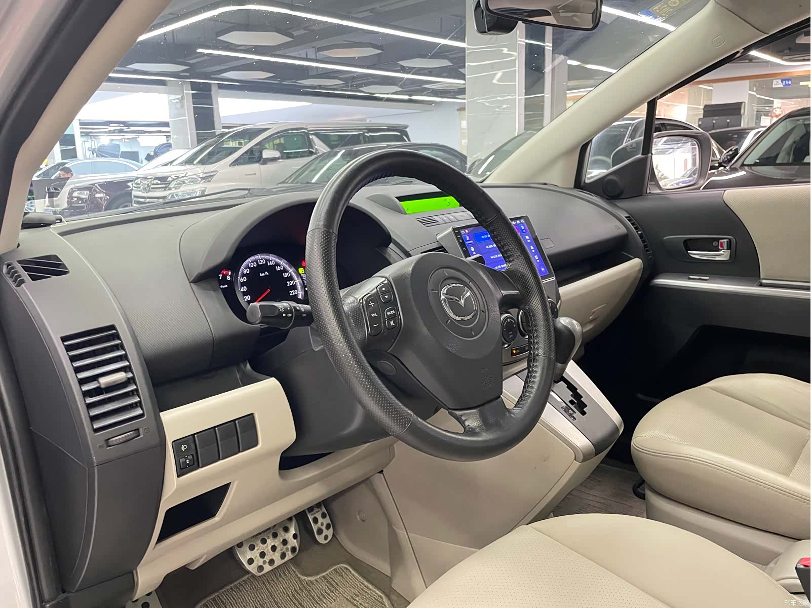 Mazda 5, 2010 18