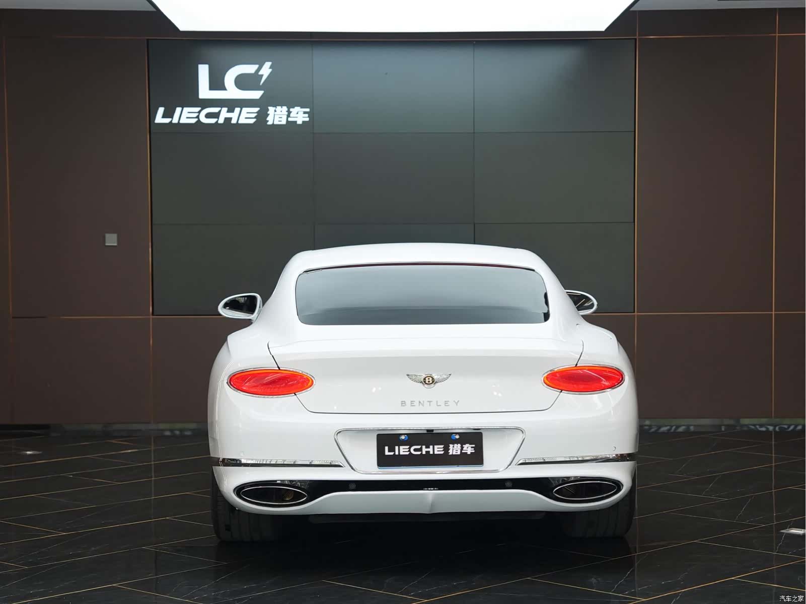 Bentley Continental GT, 2020 8