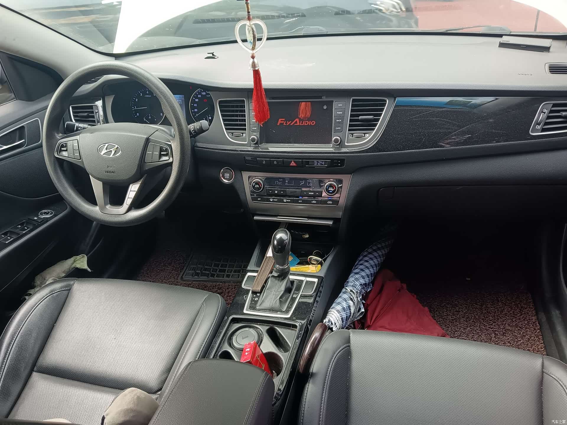 Hyundai GLS, 2015 8