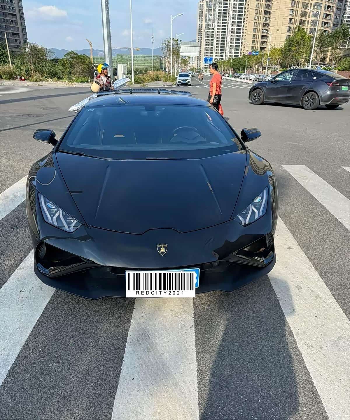 Lamborghini Huracán, 2023 1