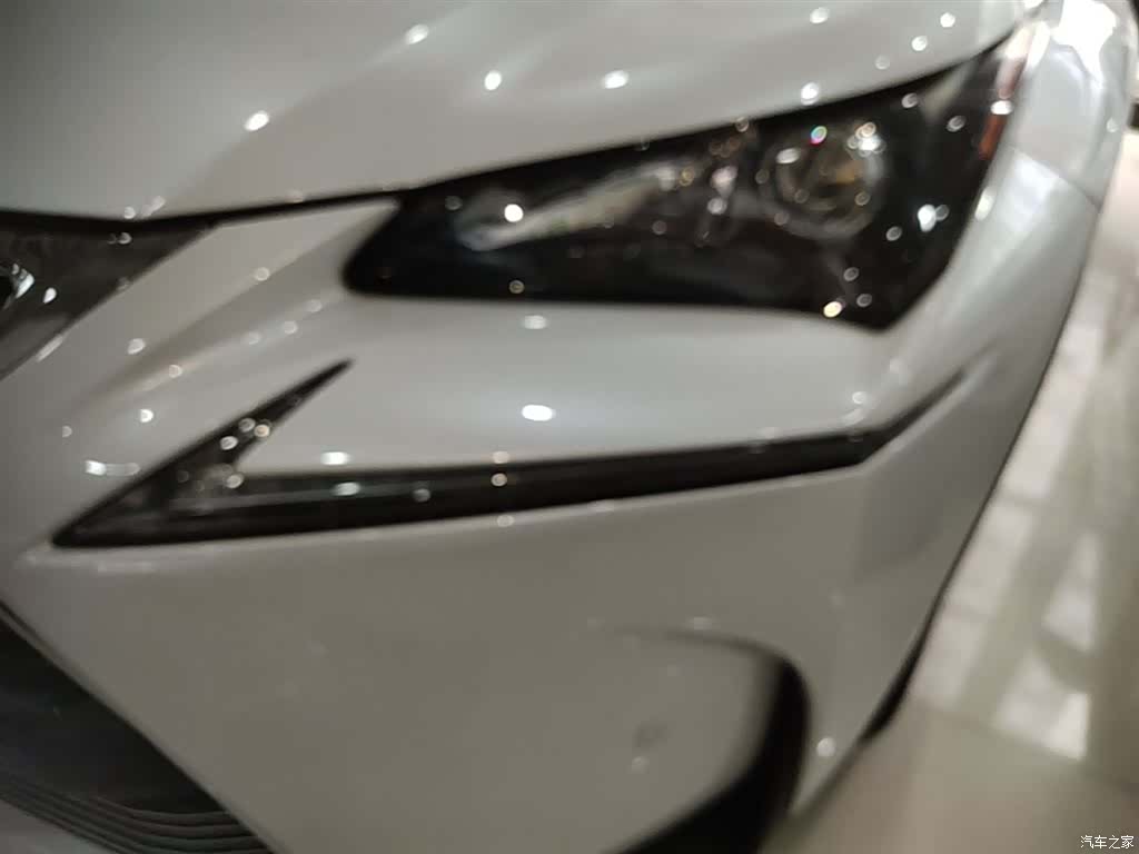 Lexus NX, 2016 24
