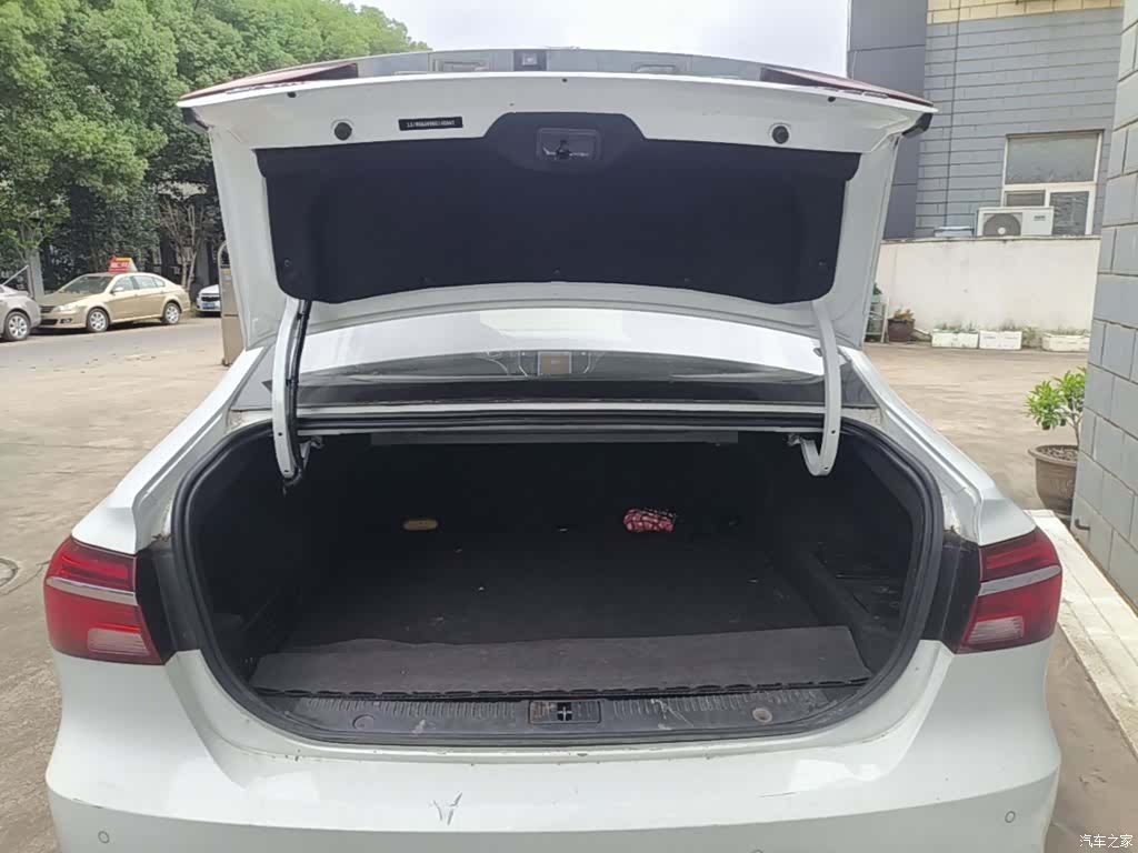 Roewe i6, 2020 15