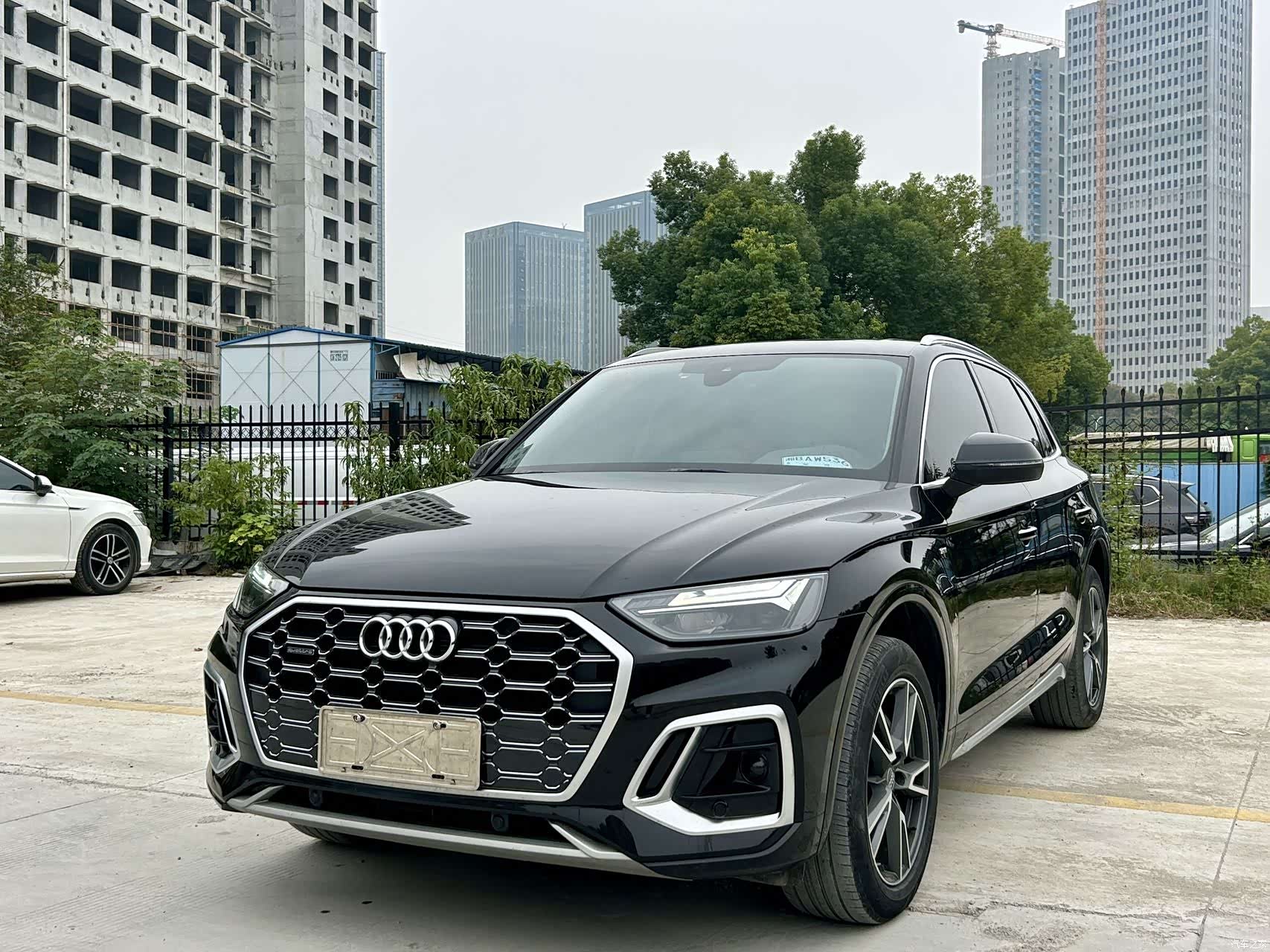 Audi Q5L, 2024 1