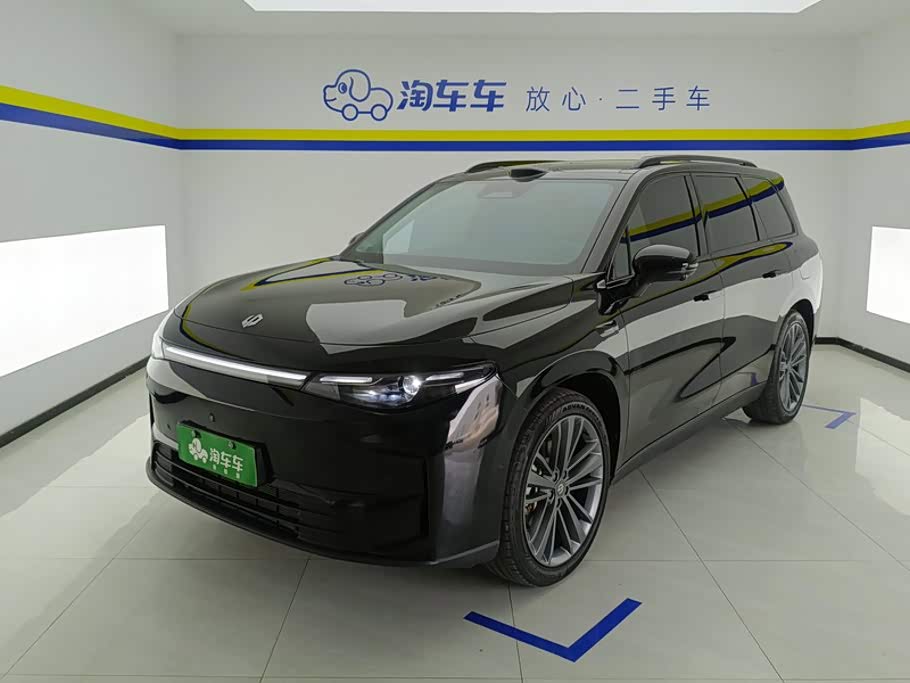 Leapmotor C16