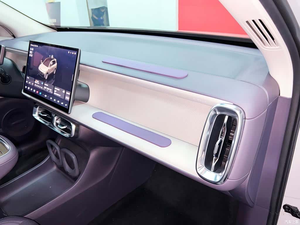 Leapmotor B10, 2025 23