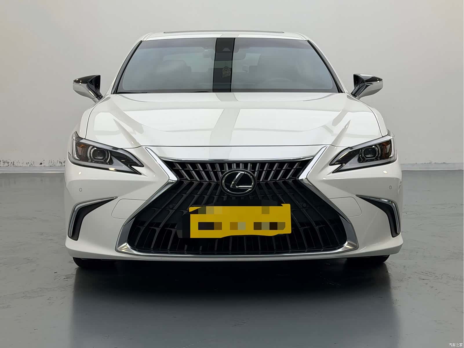 Lexus ES, 2024 2