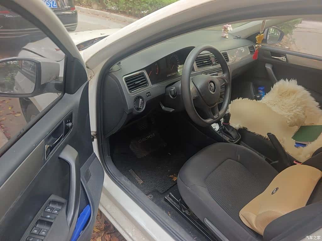 Volkswagen Santana, 2016 12