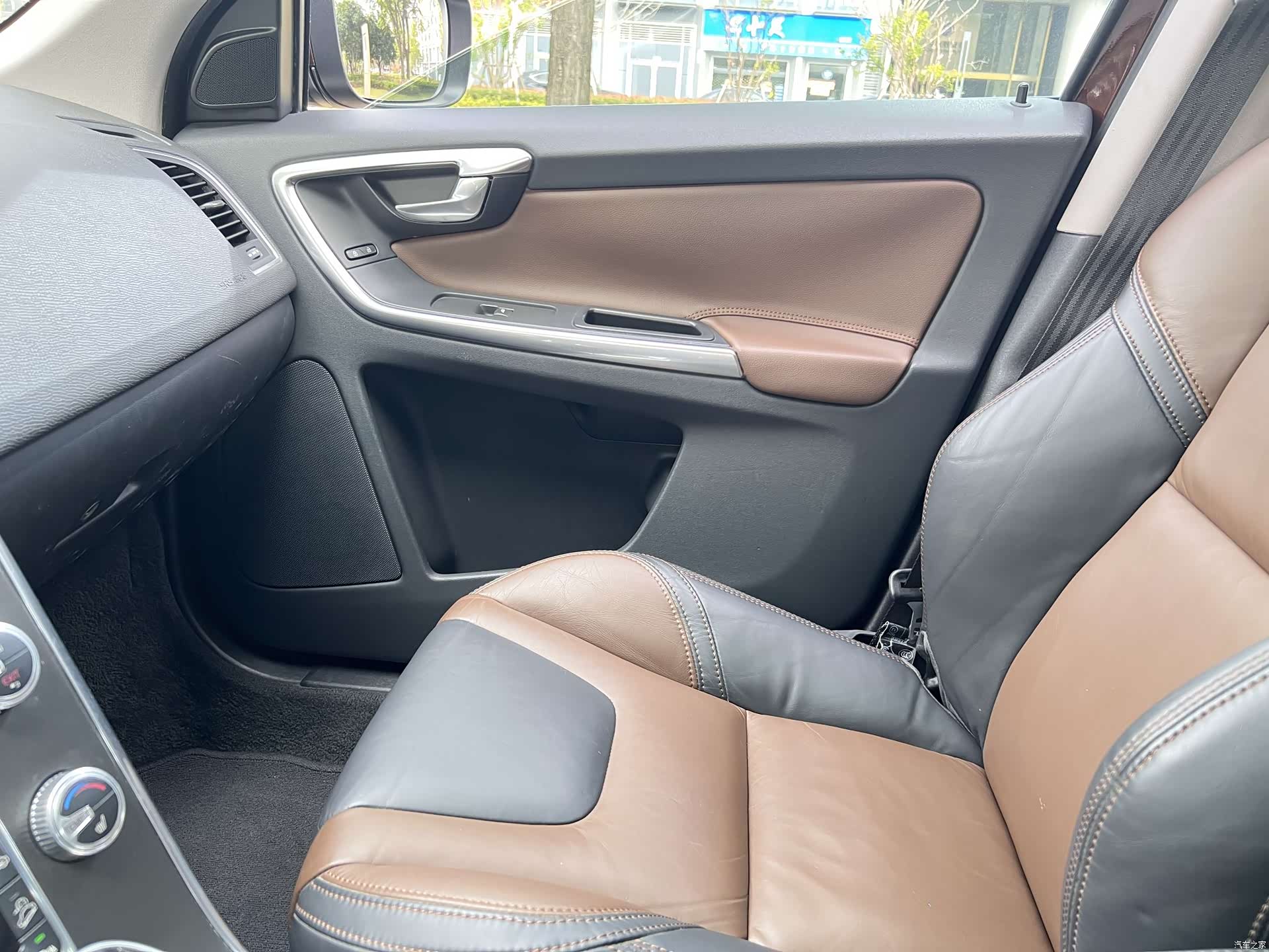 Volvo XC60, 2014 17