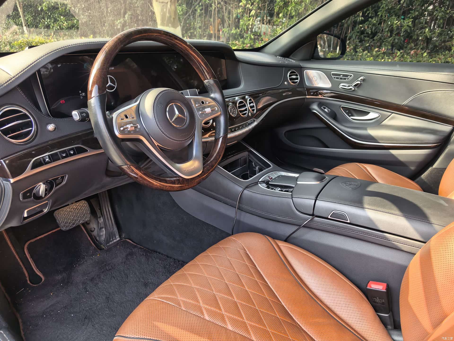 Maybach S-Class, 2020 7