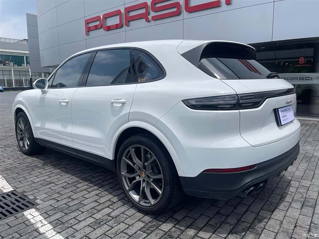 Porsche Cayenne, 2023 8