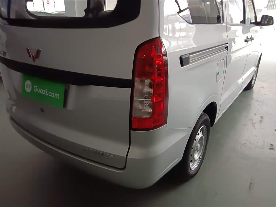 Wuling Wuling Hongguang V