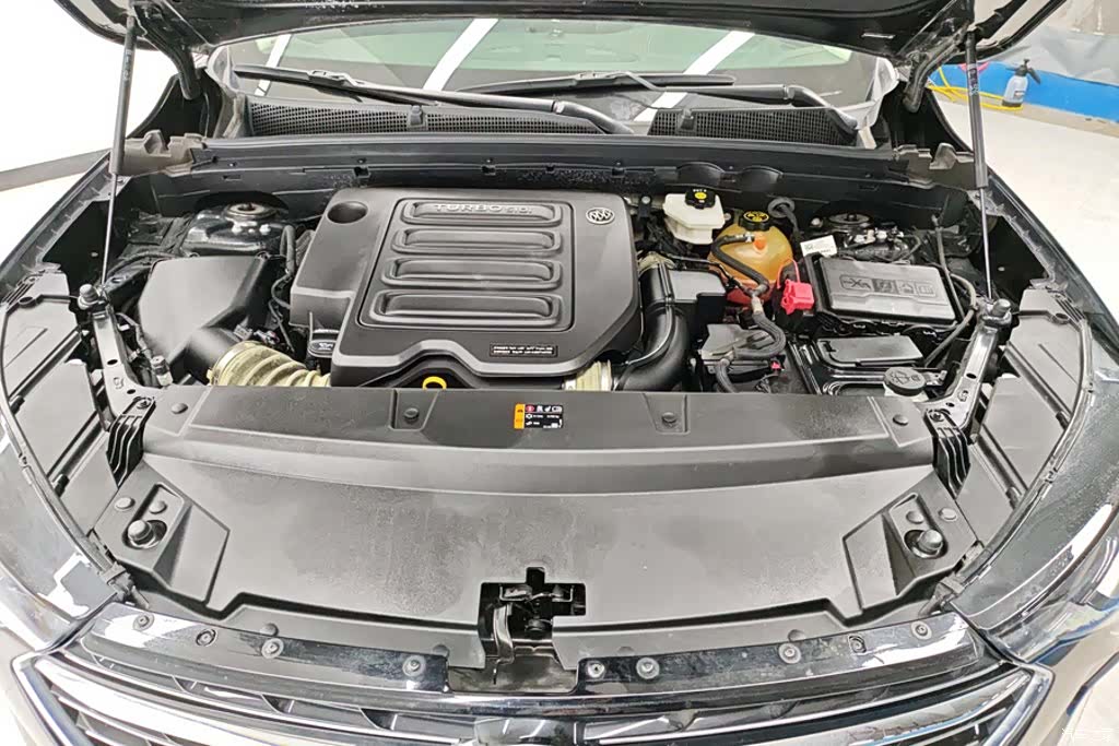 Buick Envision, 2023 10
