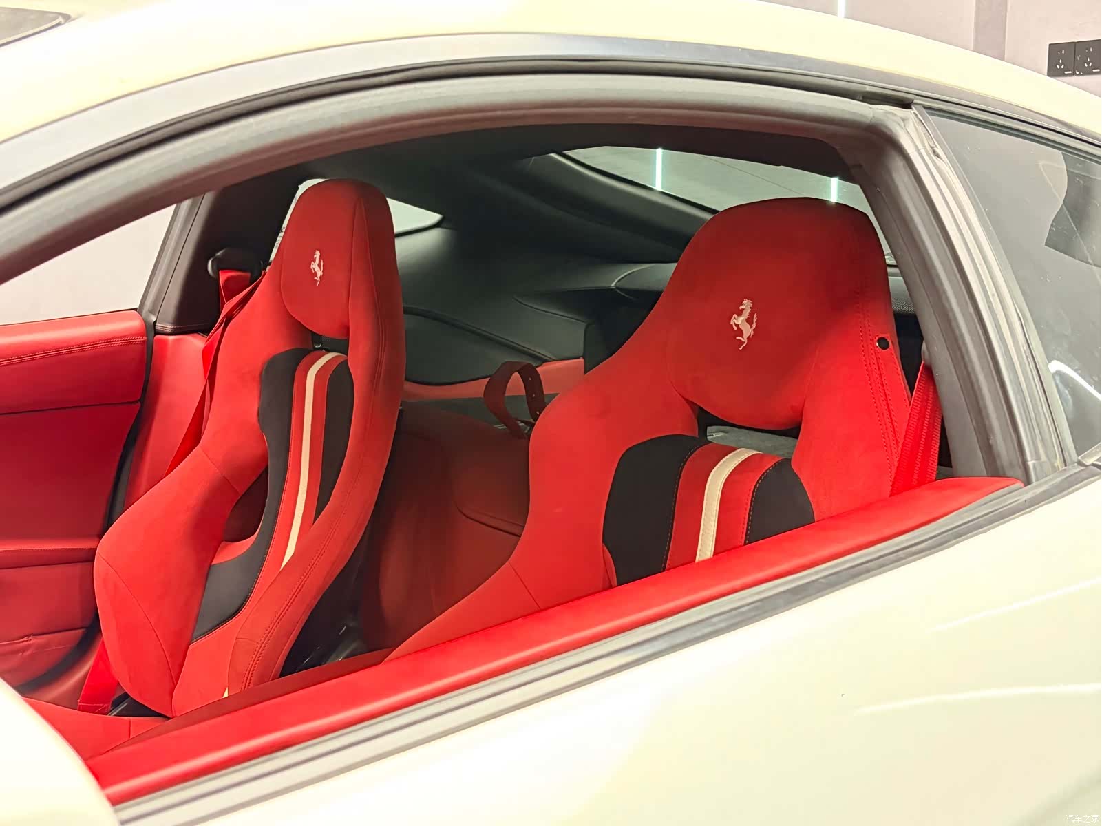 Ferrari F12ber, 2014 19
