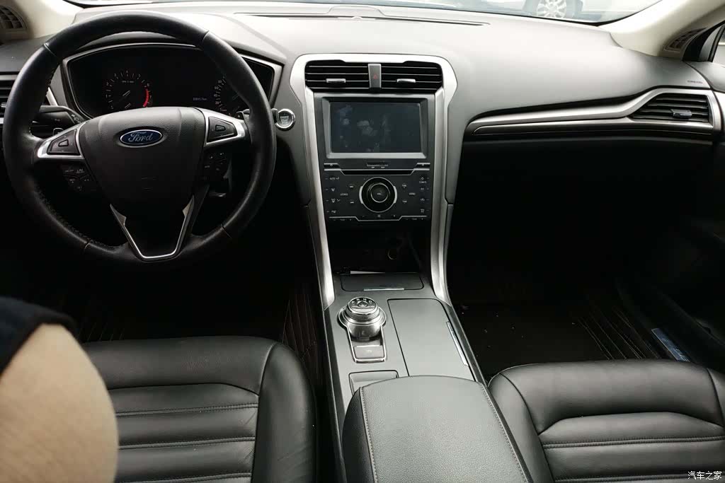 Ford Mondeo, 2017 12