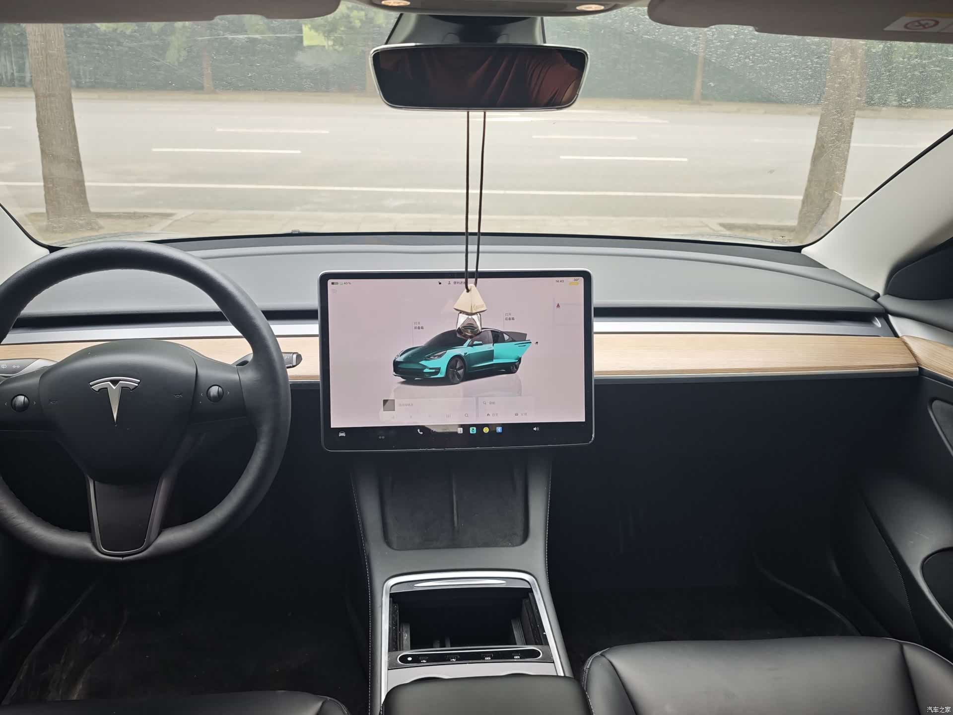 Tesla Model 3, 2022 все фото