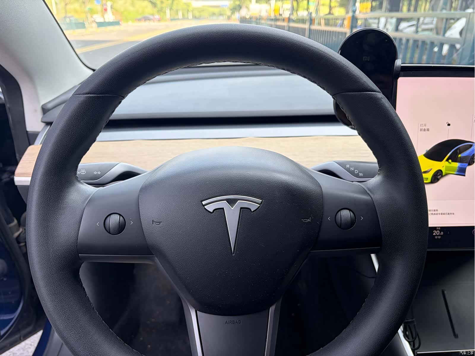 Tesla Model 3, 2020 12