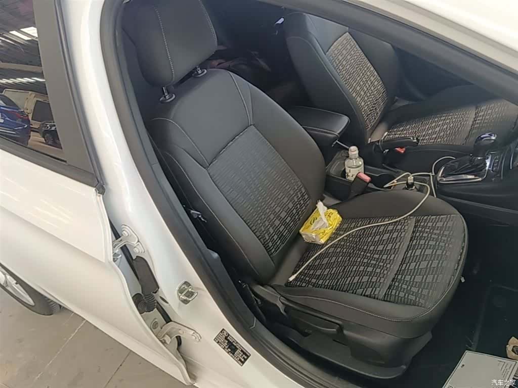 Buick Verano, 2016 24