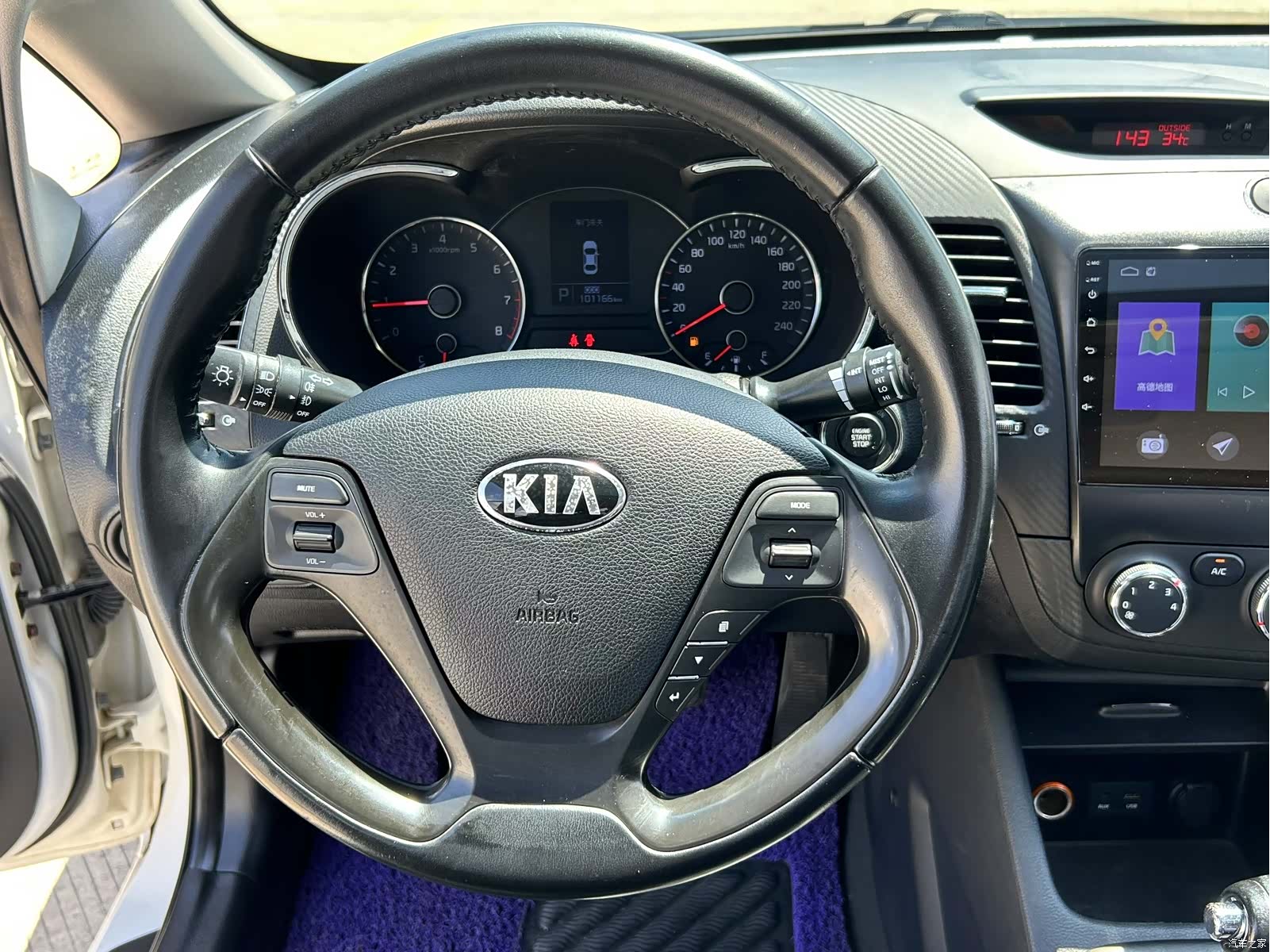 Kia K3, 2014 6