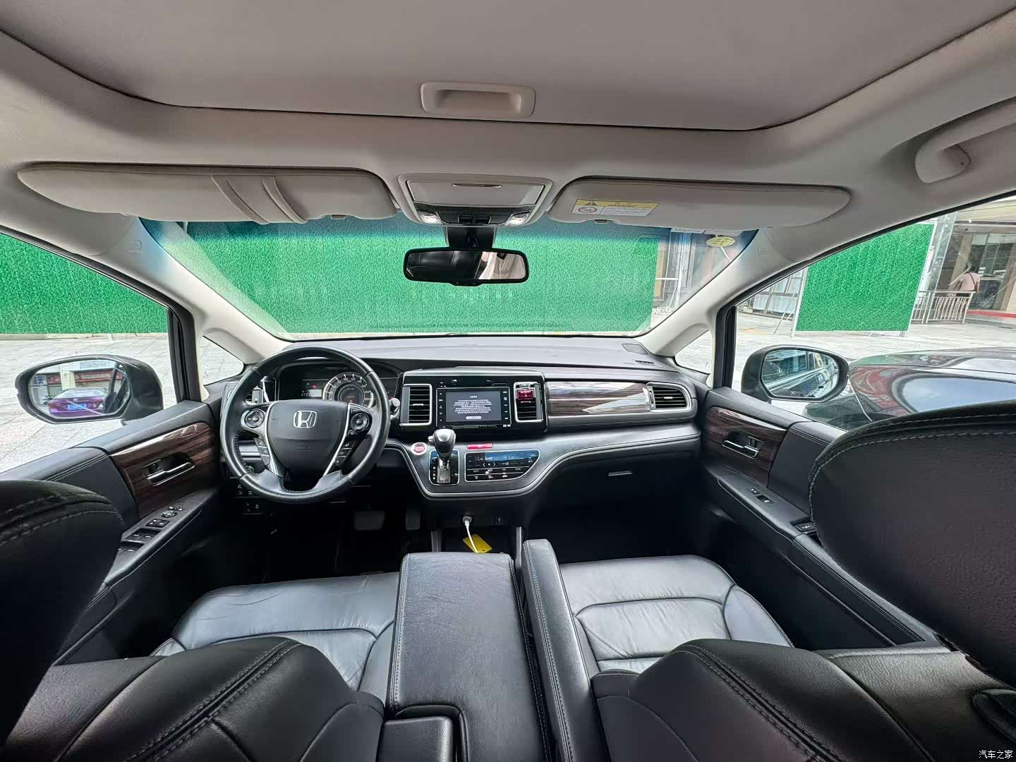 Honda Elysion, 2018 14