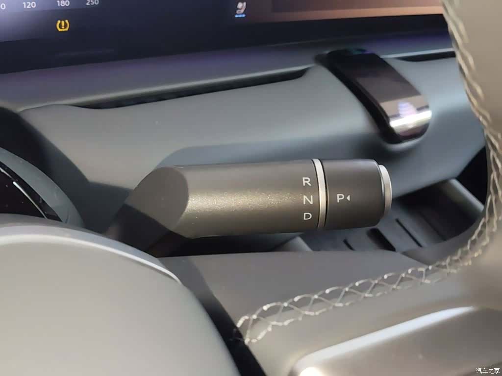 Audi TT, 2025 14