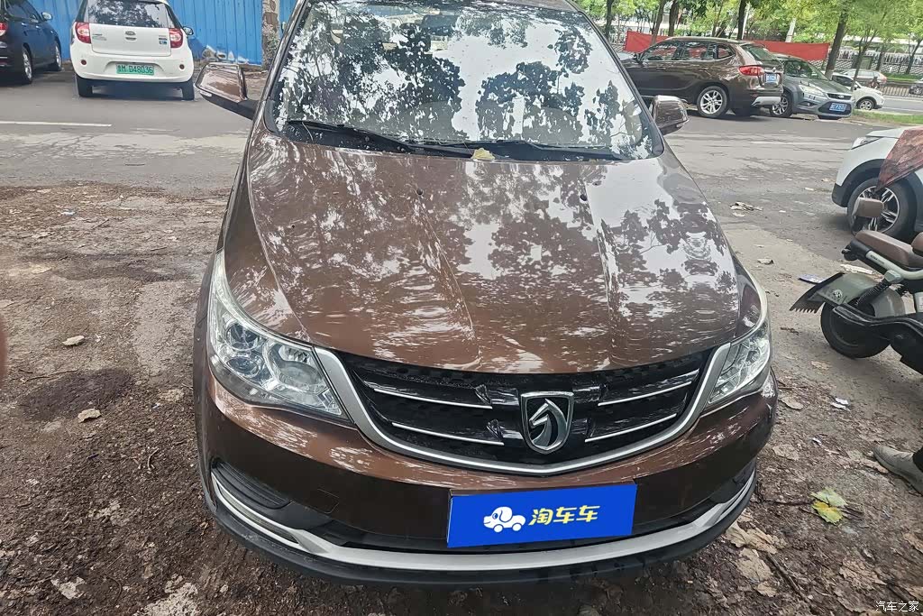 Wuling 730, 2017 2