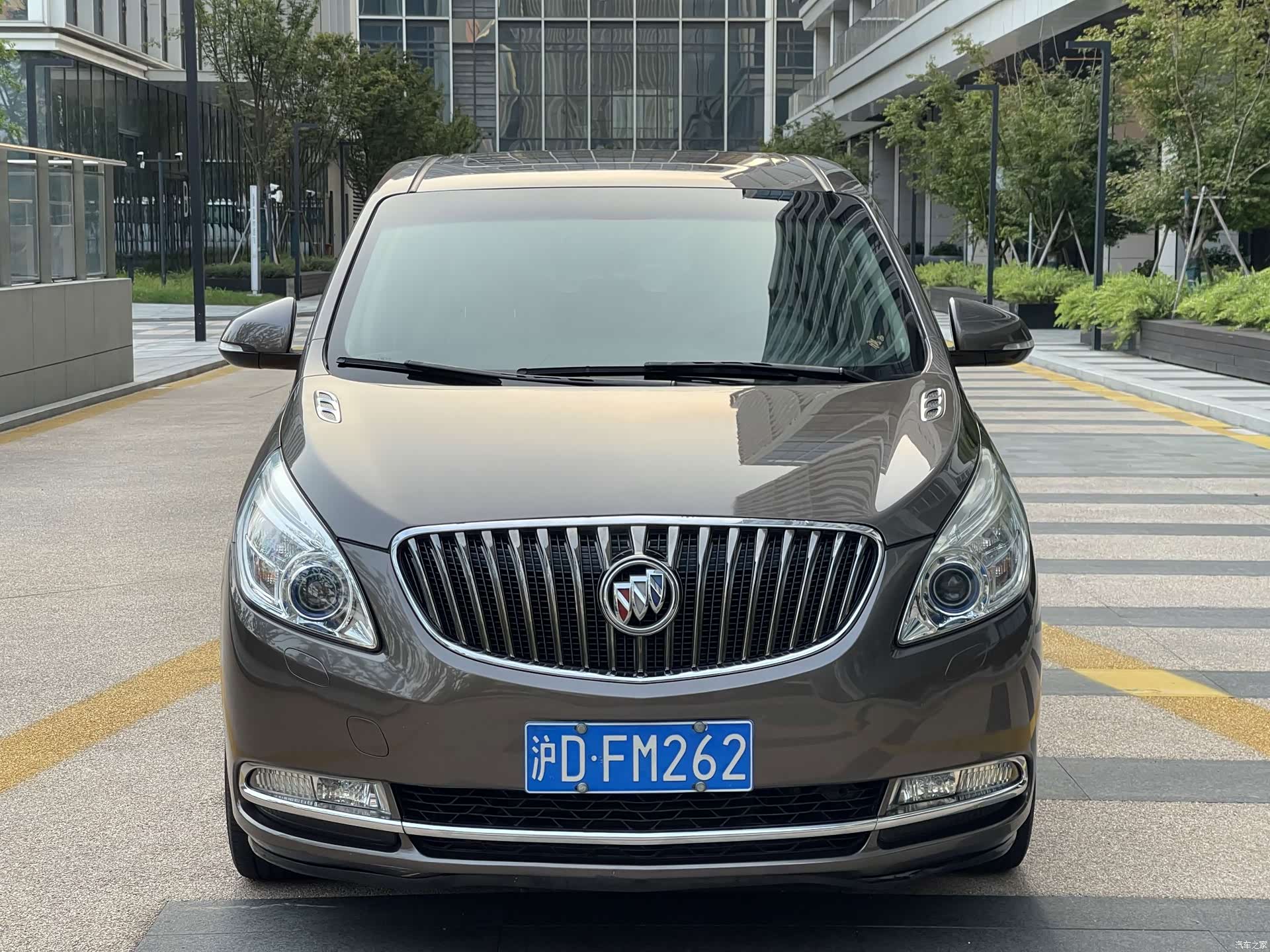 Buick GL8, 2015 2